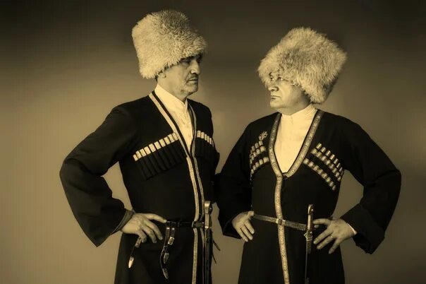 Рысь кунак. Куначество рисунки. Куначество у черкесов. Гостеприимство у адыгов куначество. У адыгов обычай такой презентация.