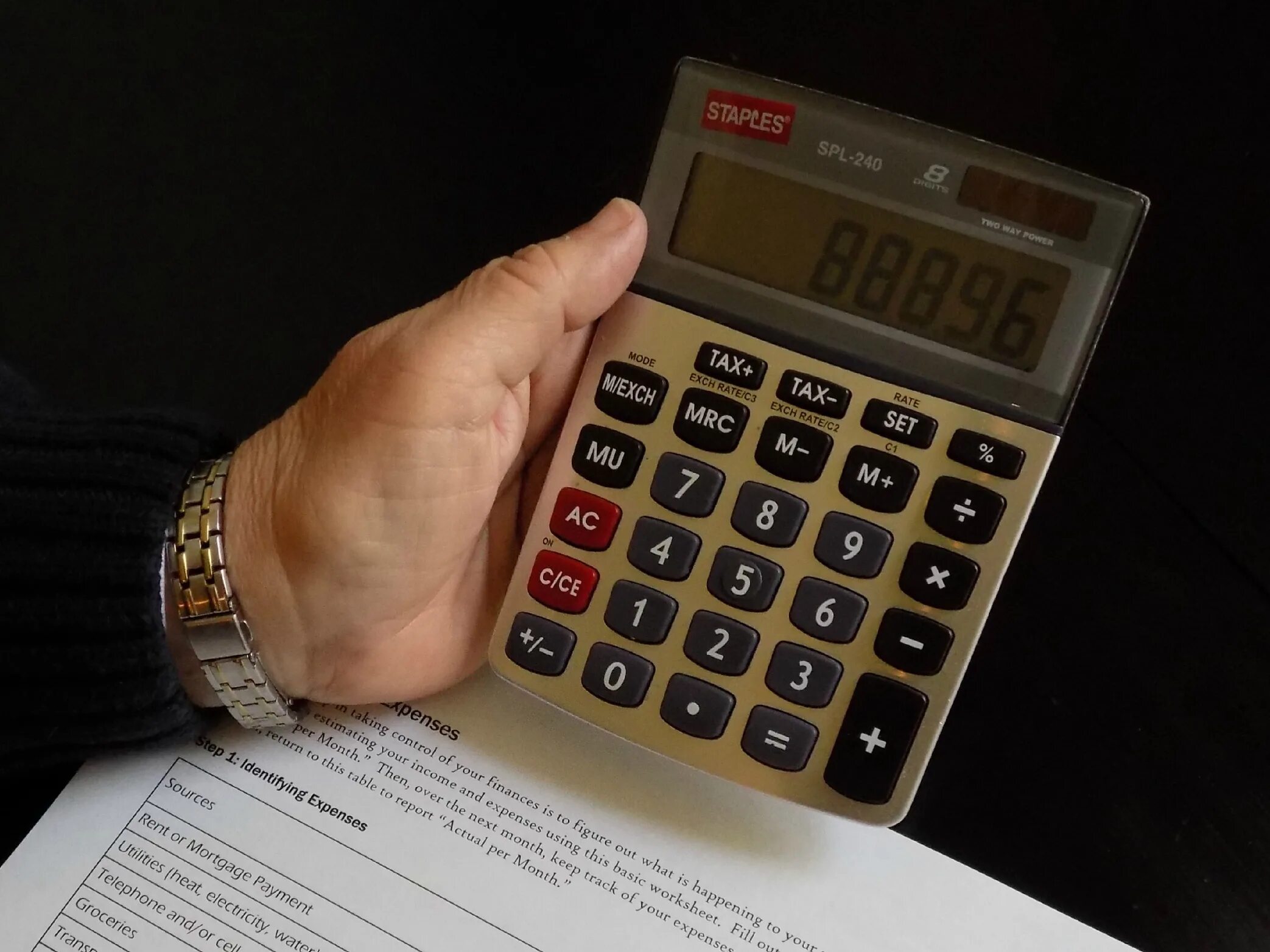 Calculate. Калькулятор. Калькулятор и документы. Калькулятор налога. Калькулятор и бумаги.