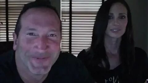 Parents Holli and Michael Bell, from Los Angeles, California, say swinging ...