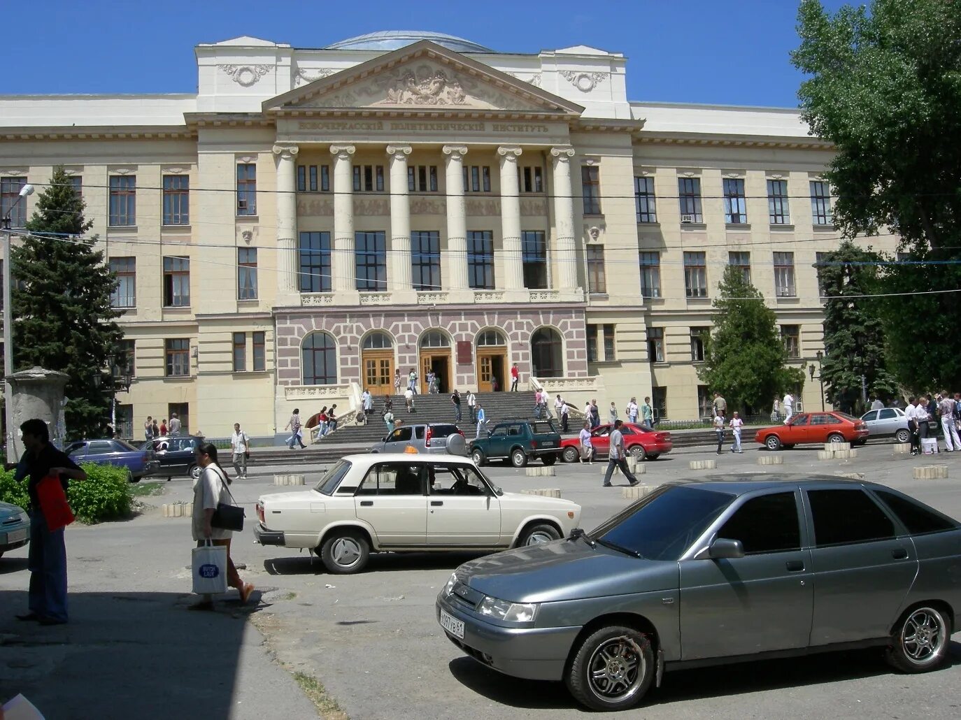 Институт в Новочеркасске НПИ. ЮРГТУ НПИ Новочеркасск. ЮРГТУ главный корпус. НПИ Новочеркасск главный корпус.