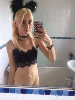 Slideshow: maine nudes anon.