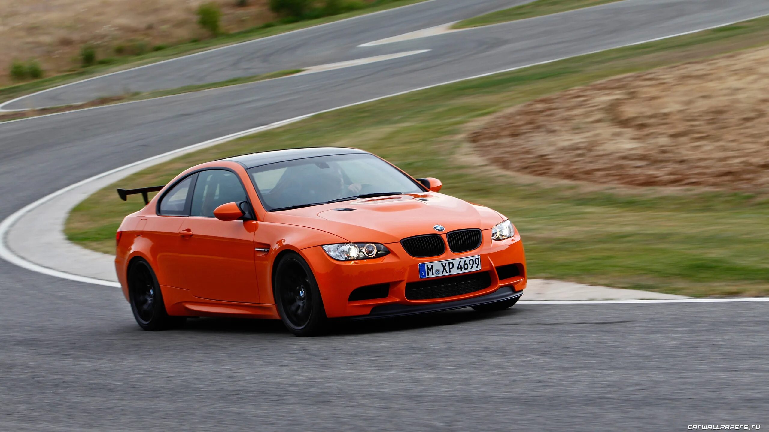 Кот фоткается с bmw m3 e92 dark. Bmw 3 2000. Bmw m3 e92 gts. 5. 5.