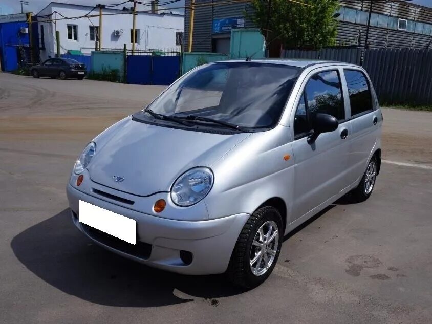 Дэу матиз 2012 год. Daewoo Matiz 2012. Матиз 2011 года. Матиз 2010 серебристый. Дэу Матиз 2011 года.