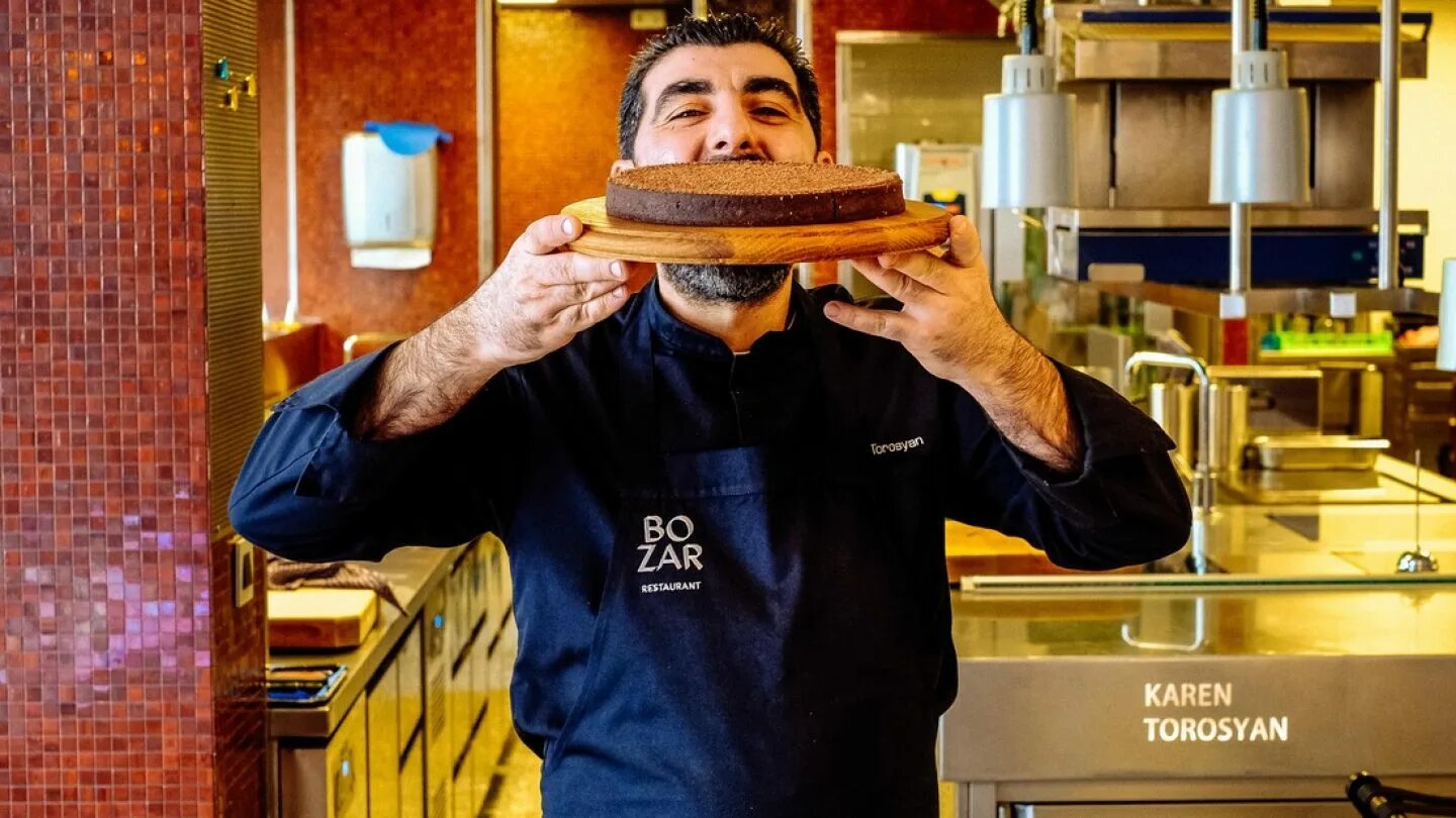 Цифры на армянском языке. Национальные танцы армении. Армянский раз. Армянские буквы с переводом. Слово армянин.