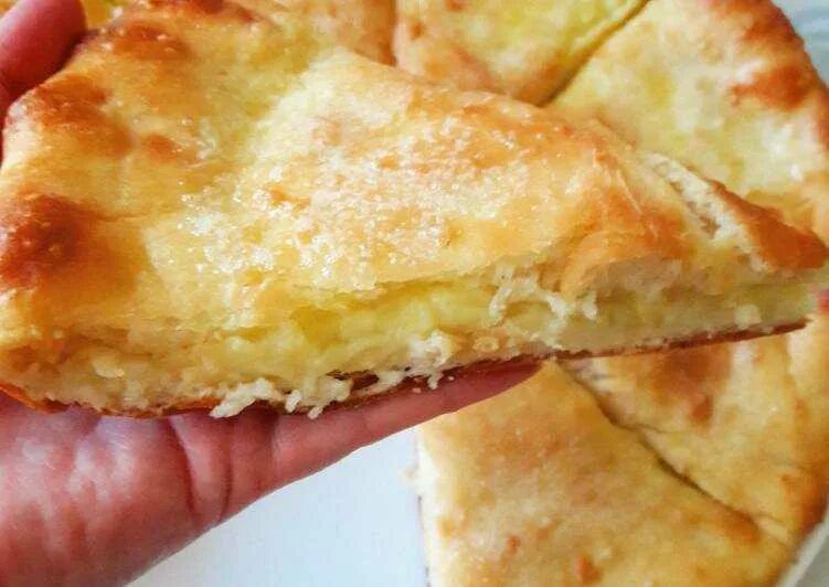 Пирожки с сыром рецепты с фото жареный карась на сковороде рецепт с фото в сметане Кулинарные рецепты ОК