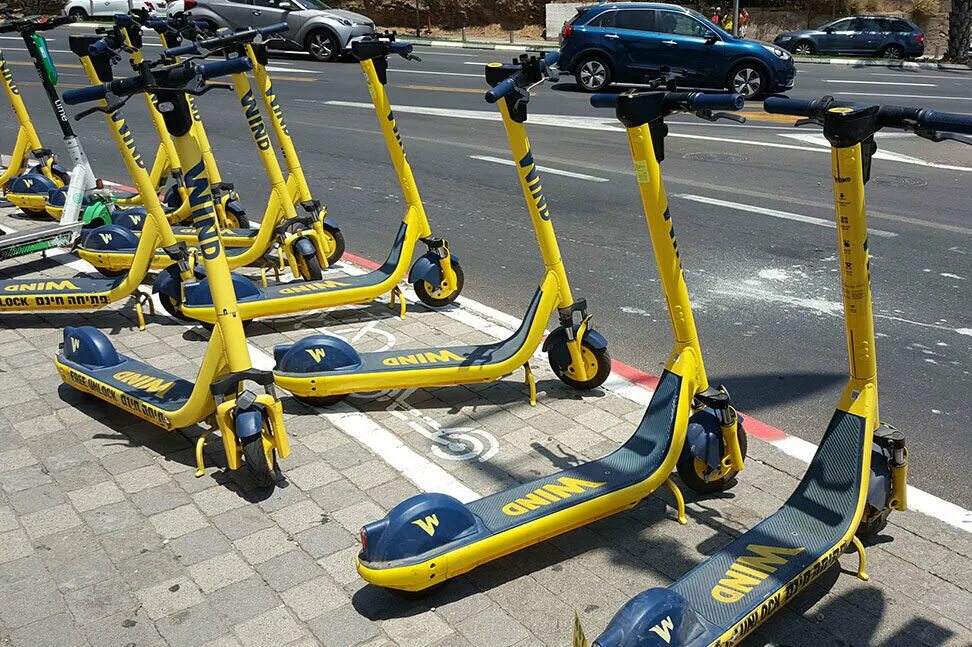 Браузер. Самокаты яндекс go. Самокат wind израиль. Самокаты яндекс go. Яндекса wind.