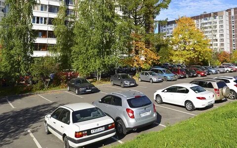 Разъезд во дворе