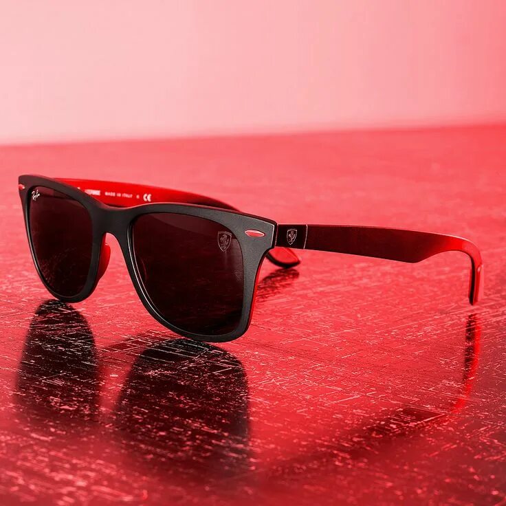 Официальные очки ray ban. Очки ray ban Ferrari rb2132m. Очки ray ban Феррари. Ray ban Ferrari Wayfarer. Ray ban rb8237.