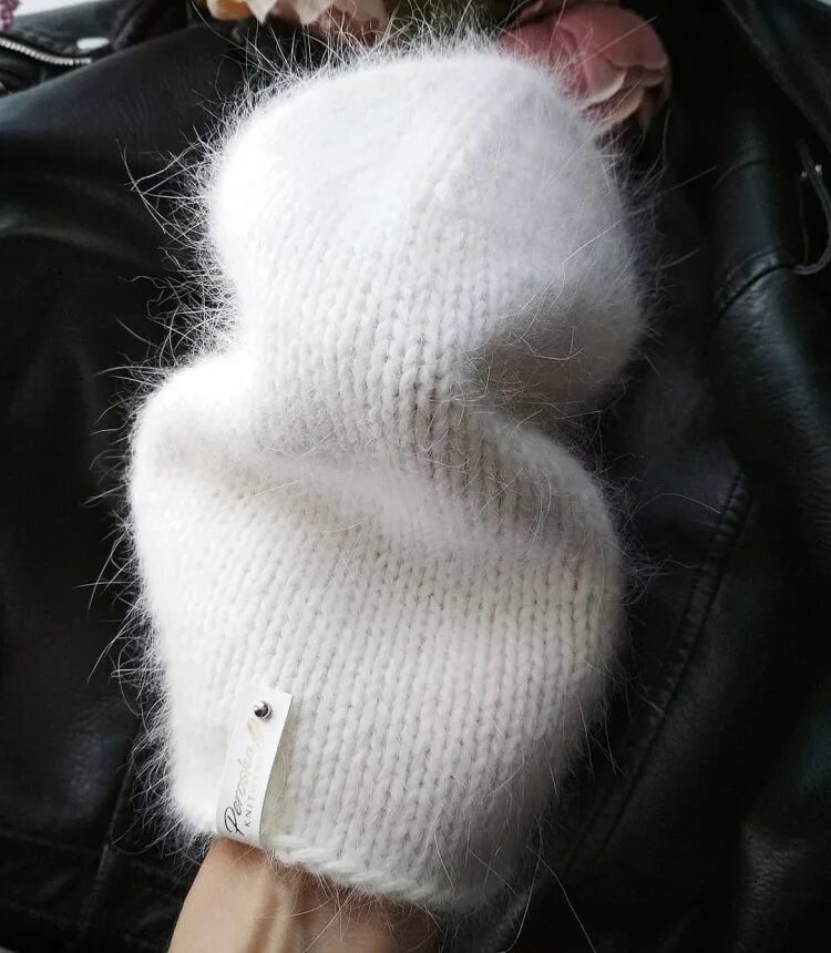 Шапка женская из пуха норки. Шапка из пуха норки. Шапка тыковка с отворотом из пуха норки. Модные шапки из пуха норки. Шапка ангора резинкой 2х2.