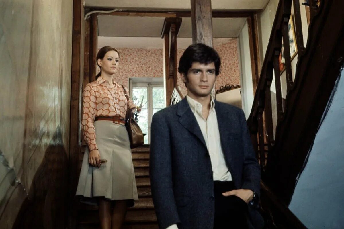 немного солнца. немного солнца в холодной франсуаза саган. солнце в холодной воде. встреча солнца в мурманске. немного солнца в холодной франсуаза саган.