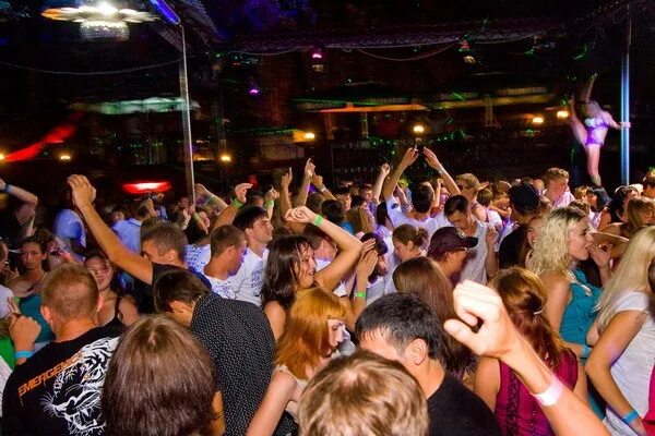 Пиратский клуб. Пиратский клуб. Клуб пират анапа. Пиратский клуб. Пиратская пристань ул.