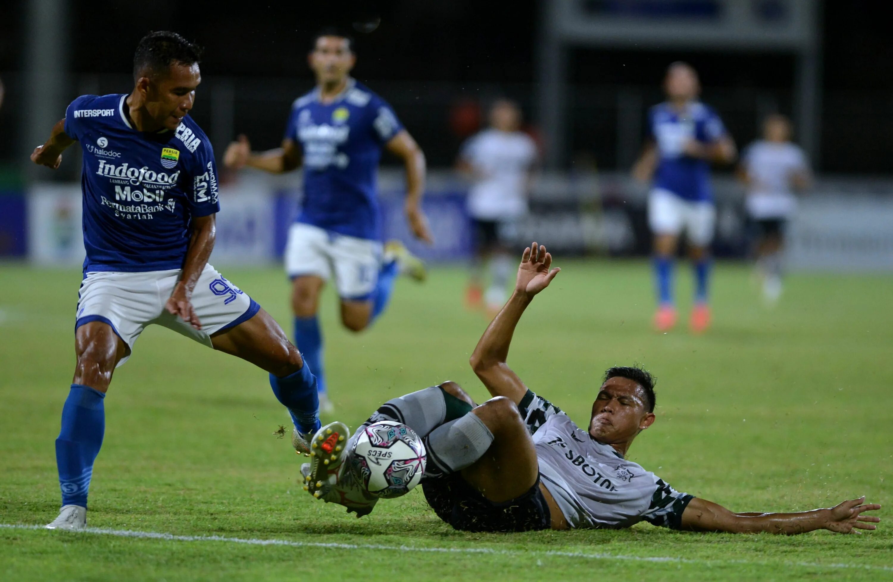 Live streaming persib vs bhayangkara. 1960 Персиб (Бандунг, Индонезия) - Зенит 3 : 4.