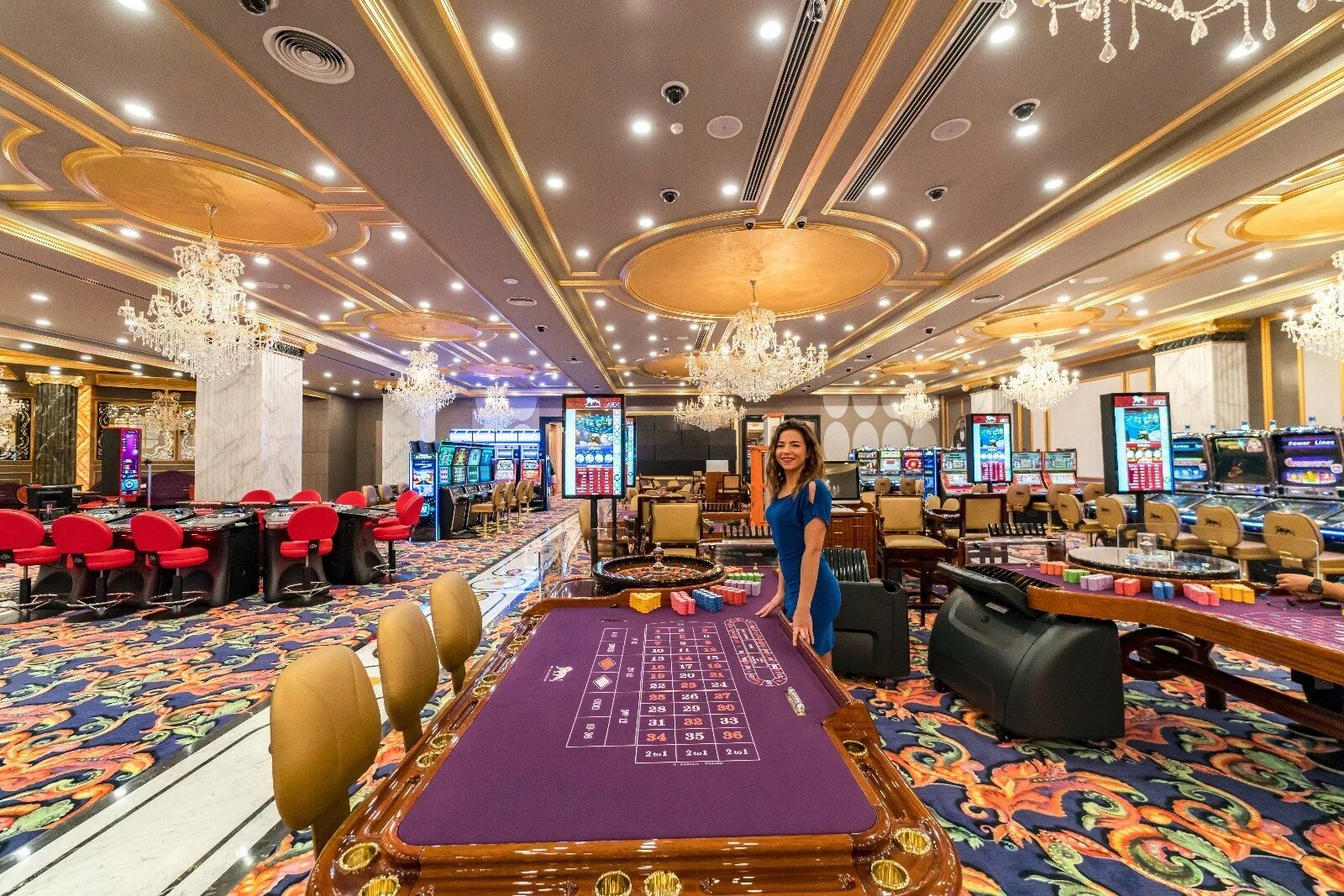 Drgn4p casino. Marina Bay Sands 5 казино. Les Ambassadeurs Hotel and Casino. Тунис казино Вегас.