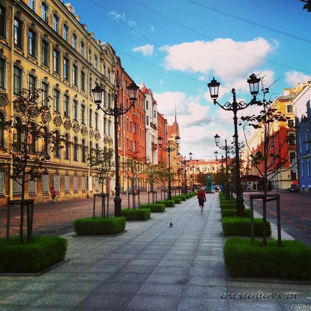 Знаменитые улицы петербурга. Санкт-Петербург. Улицы Петербурга. Питерская улица в Питере. Тихие улочки Санкт-Петербурга.