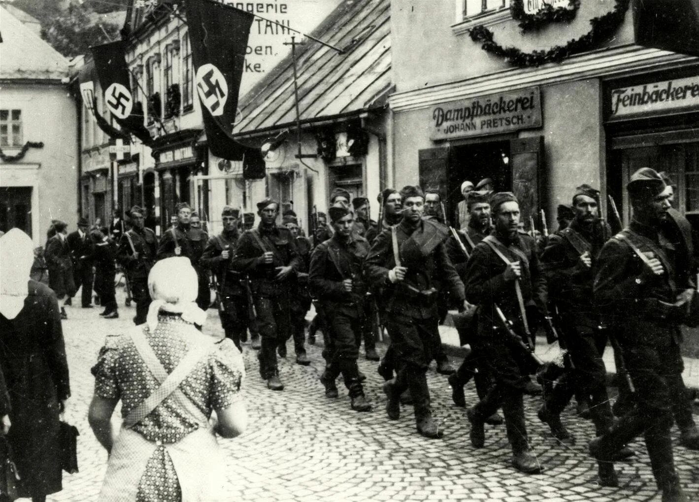 Немцы чехословакия. Оккупация Чехословакии 1938. Немцы в Праге 1938. Czechoslovak Army 1938. Восстание судетских немцев 1938.