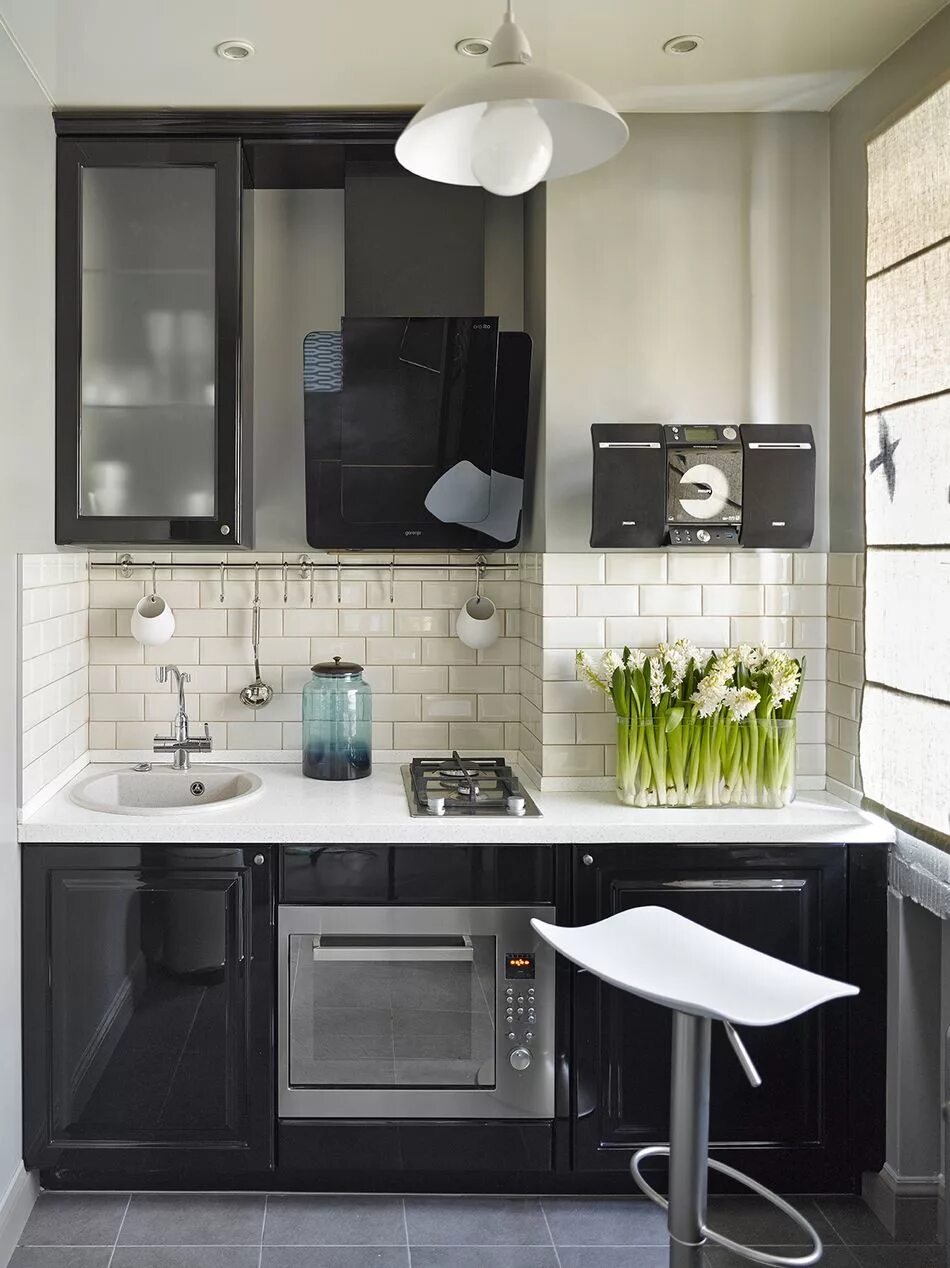 Compact Bachelor Haven in Moscow by M2 Project Дизайн интерьера квартиры, Дизайн