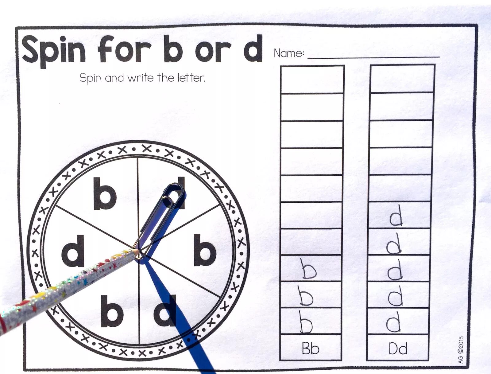 Spin names. B И D confusing Worksheets. B D confusion. And d confusion Worksheets. Spin and write.