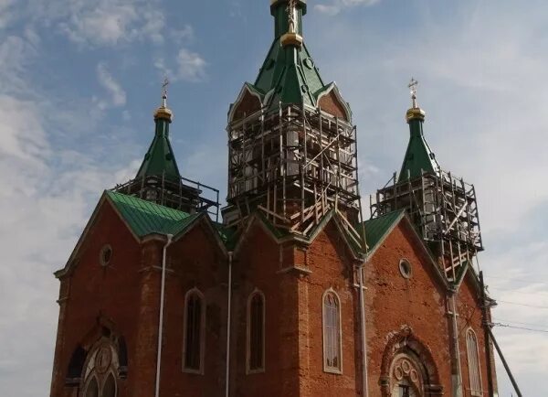 Храм село грачевка ставропольский край. Погода оренбургская область грачевский село александровка. Вязовка оренбургская область. Погода оренбургская область грачевский село александровка. Школа грачевка ставропольский край.
