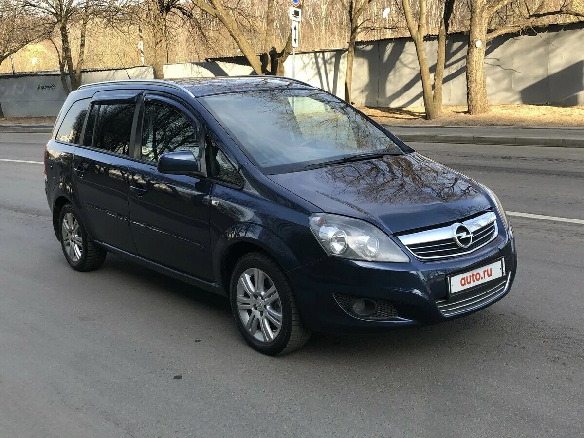 Опель зафира б 2012. Opel Zafira 2012. Опель Зафира 2012. Opel Zafira b 2012. Opel Зафира 2012.