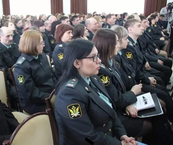 Пристава курганской телефон. УФССП по Курганской области. Романов УФССП по Курганской области. Федеральная служба судебных приставов Курган.