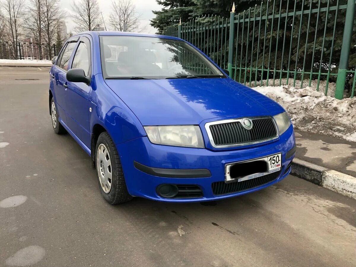 Шкода Фабия 2006. Шкода Фабия 2 Рестайлинг. Skoda Fabia 1 Рестайлинг. Шкода Фабия 2006 синяя. Купить шкоду 2006