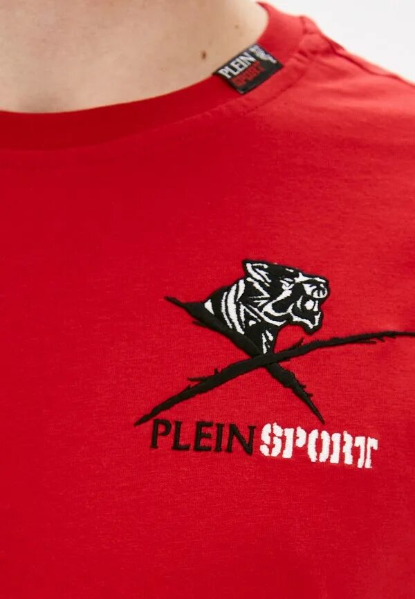 Plein sport. Plein Sport футболка мужская. Plein Sport красная футболка. Майка plein Sport красная. Купить мужские футболки plein Sport.