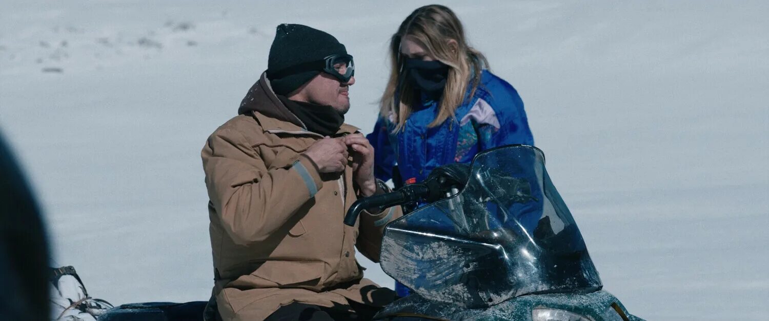 келси чоу фильм ветреная река. ветреная река wind river. ветреная река на реальных. ветреная река фильм 2017 иэн боэн. бернтал ветреная река.