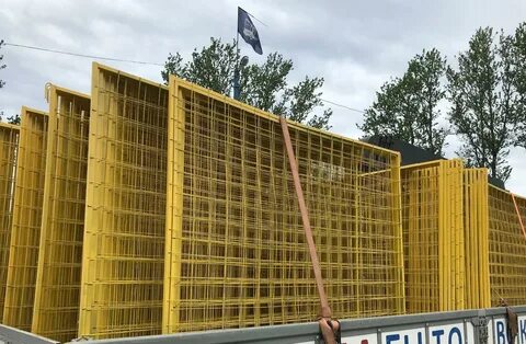 Освещение ограждения строительной площадки