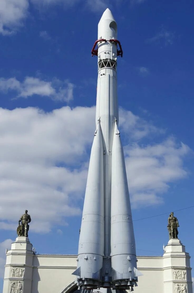 Ракета Юрия Гагарина Восток-1. Космический корабль Гагарина Восток 1. Ракета носитель Восток Юрия Гагарина что это такое. Ракета Восток 1 СССР. Как называлась ракета на которой полетел