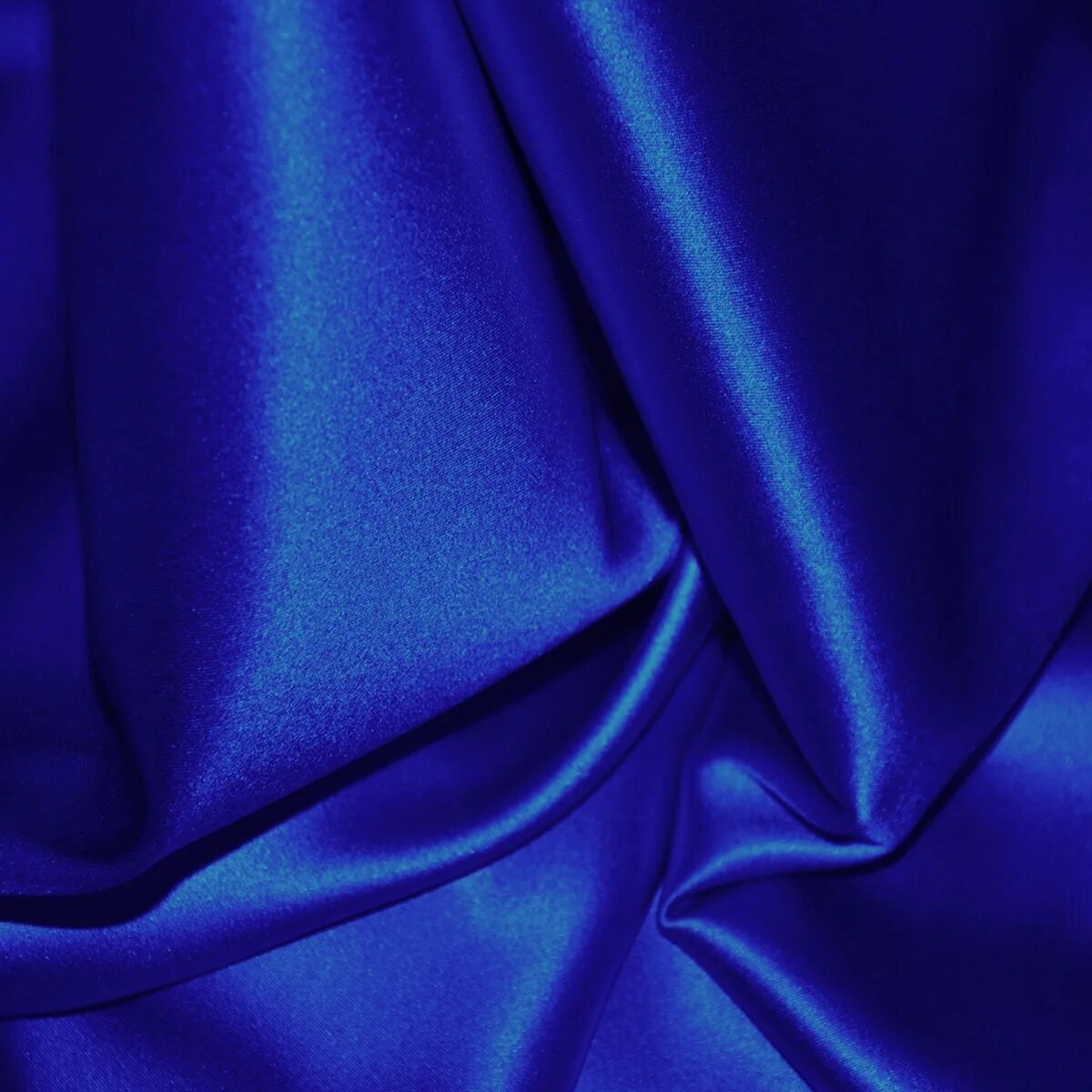 Цвет электро. Синий атлас. Синяя ткань. Синий шелк. Атласная ткань.