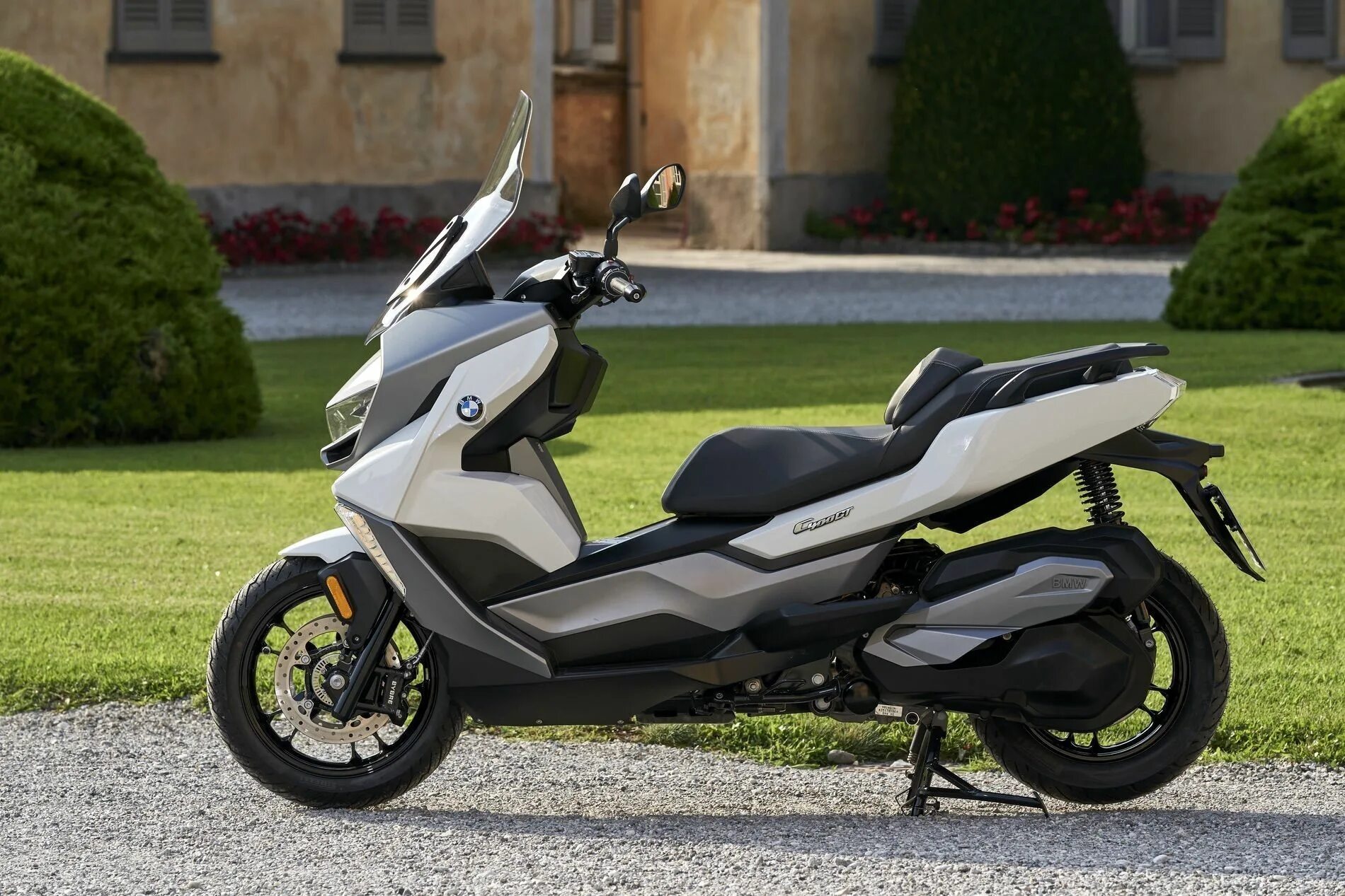 Bmw c 400 gt. Bmw c 400 gt фото. Макси скутер bmw c400 jt. Bmw gt 400 скутер. Bmw c 400 gt.