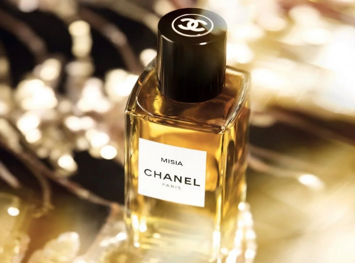 Запах дорогого парфюма. Шанель бутиковая коллекция духов. Шанель нишевая парфюмерия. Шанель Вог духи. Шанель де Шанель.