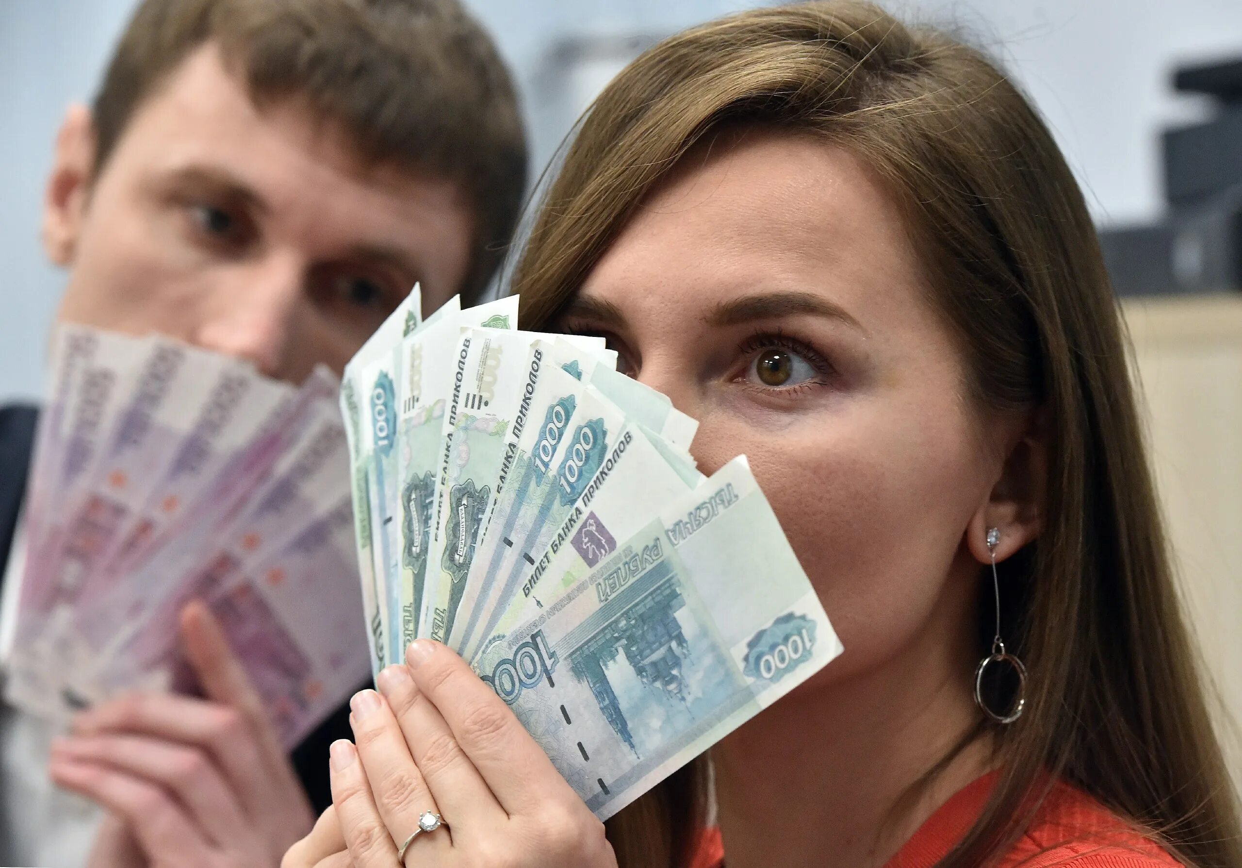 Как много зарабатывать в 2025 году