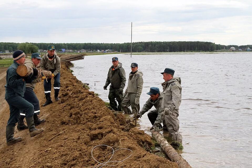 Погода в усть ишиме на неделю. Усть Ишим деревня. МЧС Усть-Ишим. Усть-Ишим Омская. Омская область Усть-Ишимский район село Слободчики.