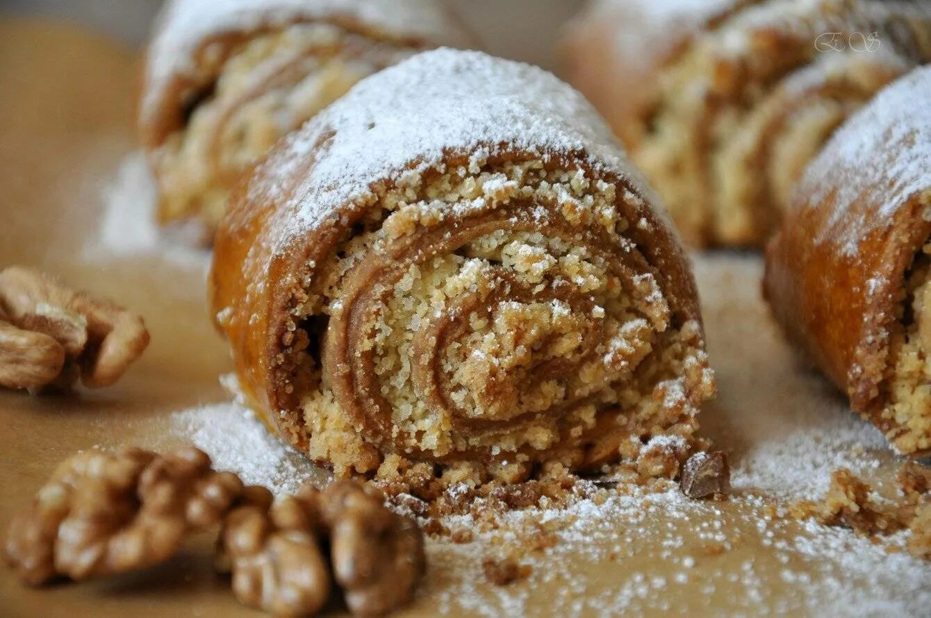 Булочки с орехами