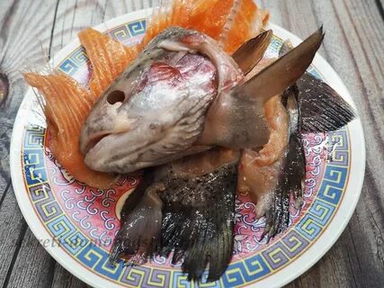Сколько по времени варить форель для ухи