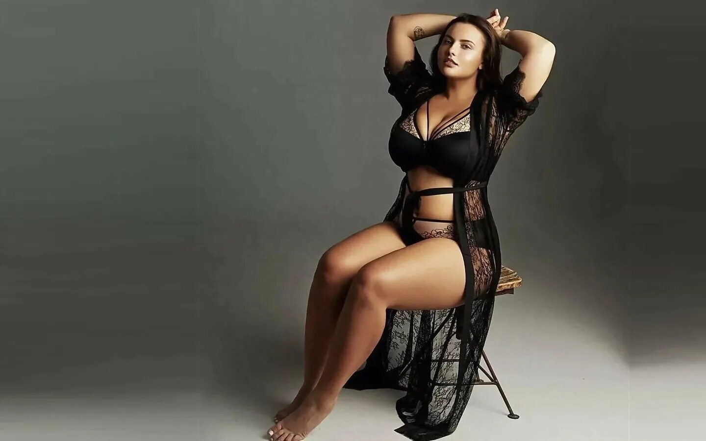 Модель plus-size эшли грэм. Горячие фото моделей плюс сайз. Эшли грэм. Эшли грэхем 18. Горячие фото моделей плюс сайз.