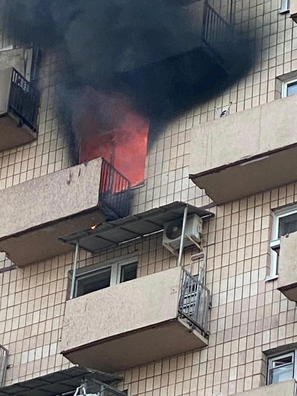 Что горит на васильевском острове