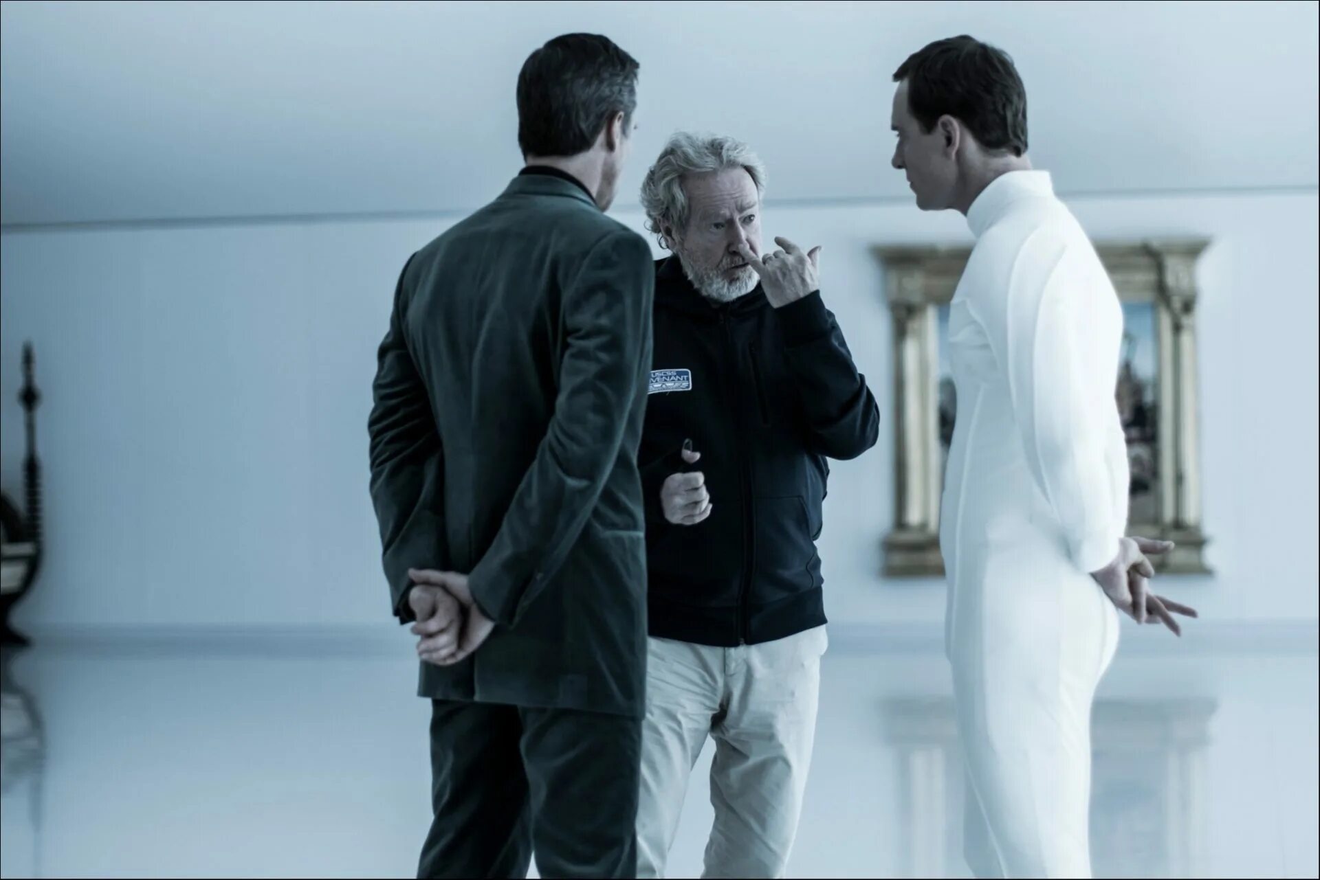 Ридли нет читать. Ридли скотт и майкл фассбендер. alien: covenant (2017) фассбендер майкл. ридли скотт чужой завет.