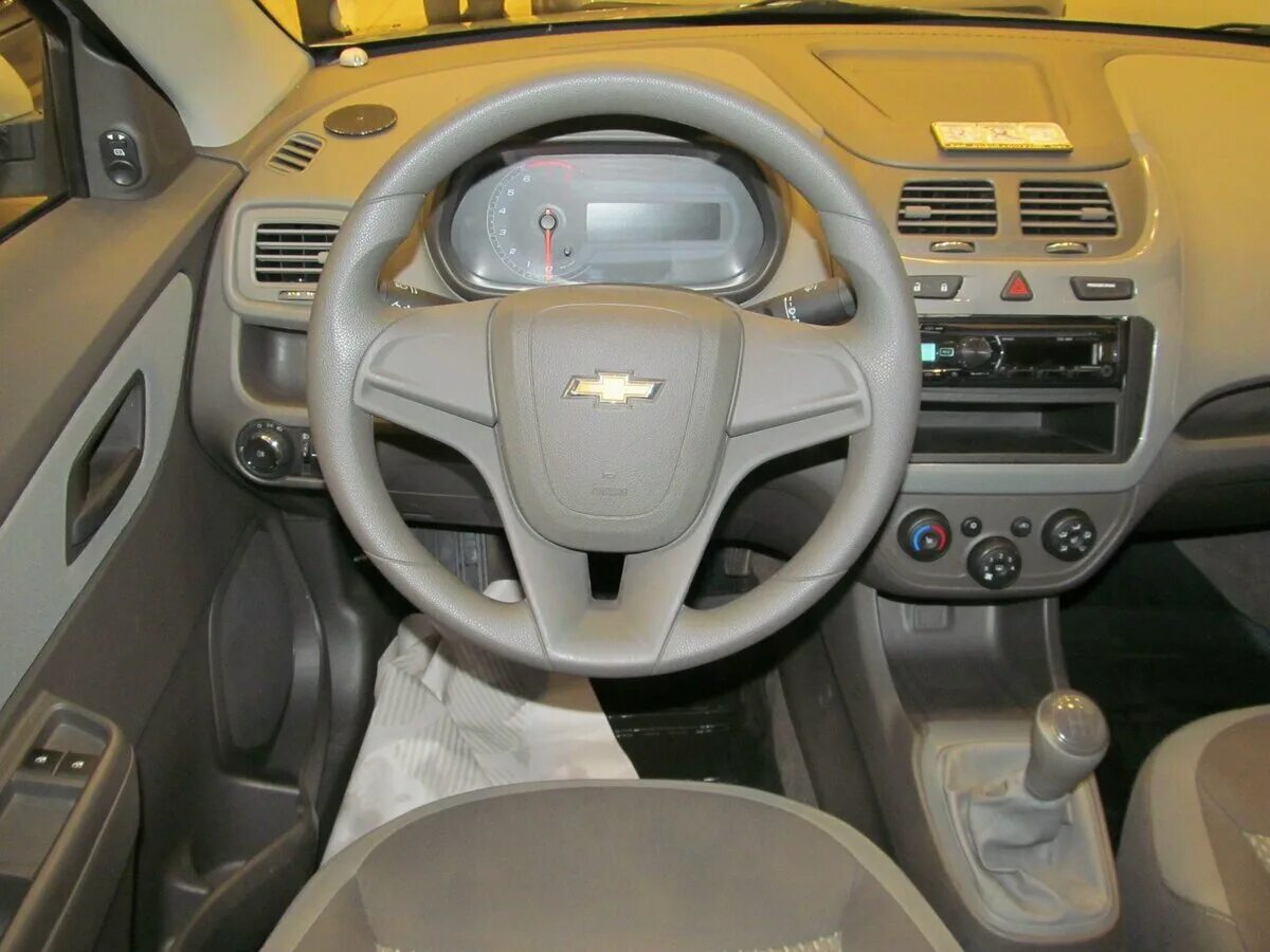 как снять шевроле кобальт 2013