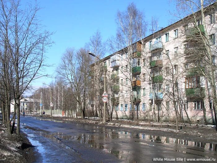 Коминтерна 3 орехово-зуево. Общежитие 164-80-69. Улица иваново орехово зуево. Улица иваново орехово зуево. Улица володарского 35 в орехово зуево.