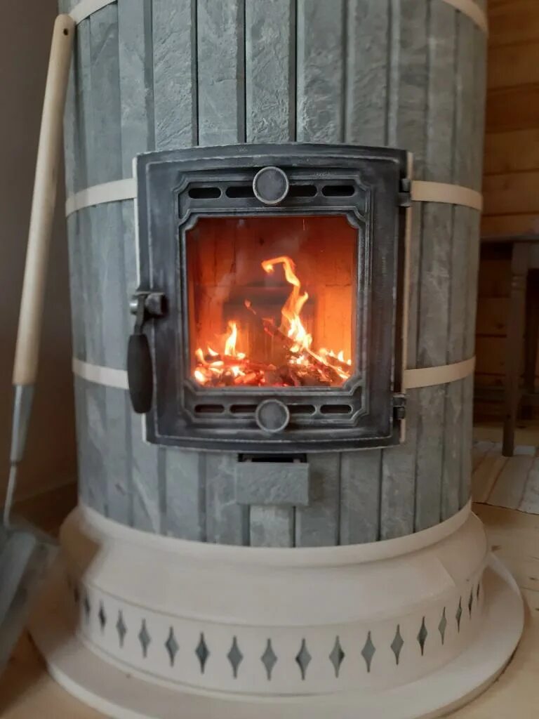 Печь отопительная круглая пко - 30. Печь кдм пко 30. Печь кдм сударыня. Печь кдм сударыня в змеевике. Печь сударыня в кирпиче кдм.