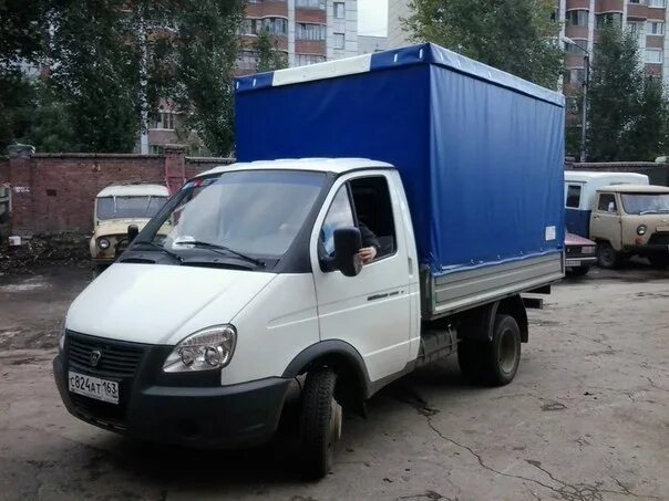 Газ 3302 изотермический фургон. Газель бизнес 33025 фургон. Газель 33025 бортовая. Газ-330252 грузовой с бортовой. Газель 3302 фургон.