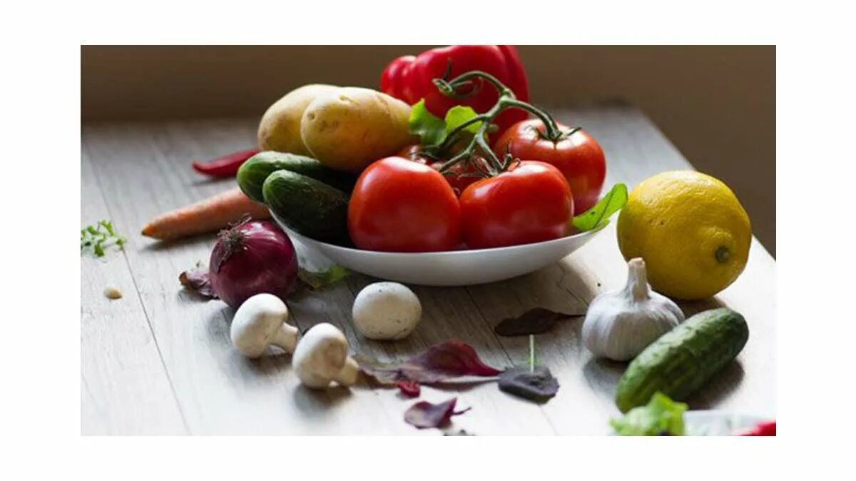 Как удалить нитраты из овощей. Нитраты в овощах. Нитраты в продуктах. Исследование овощей на нитраты. Vegetables on the Table.