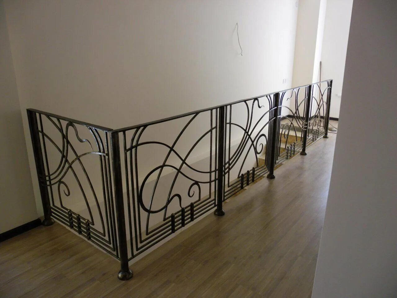 Кованые ограждения для лестниц. Кованные. Красивые перила. Декоративные перила. Декоративные перила.
