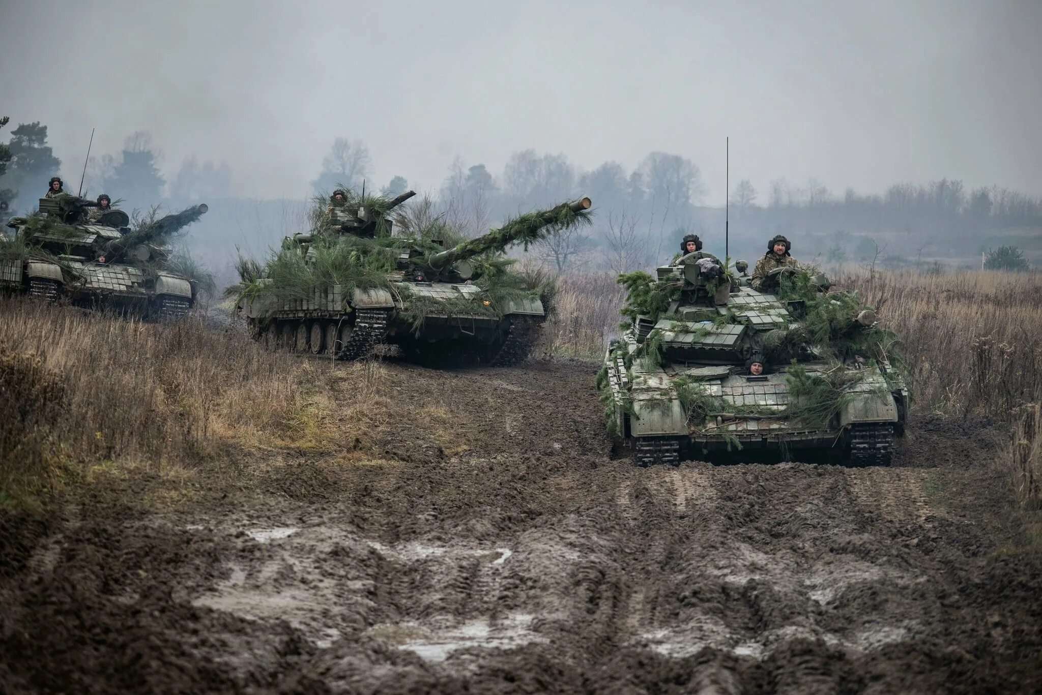 Русские танки на Украине. Танковые войска Украины. Русские войска на Украине. Танки ВСУ на Донбассе. Украинское наступление началось
