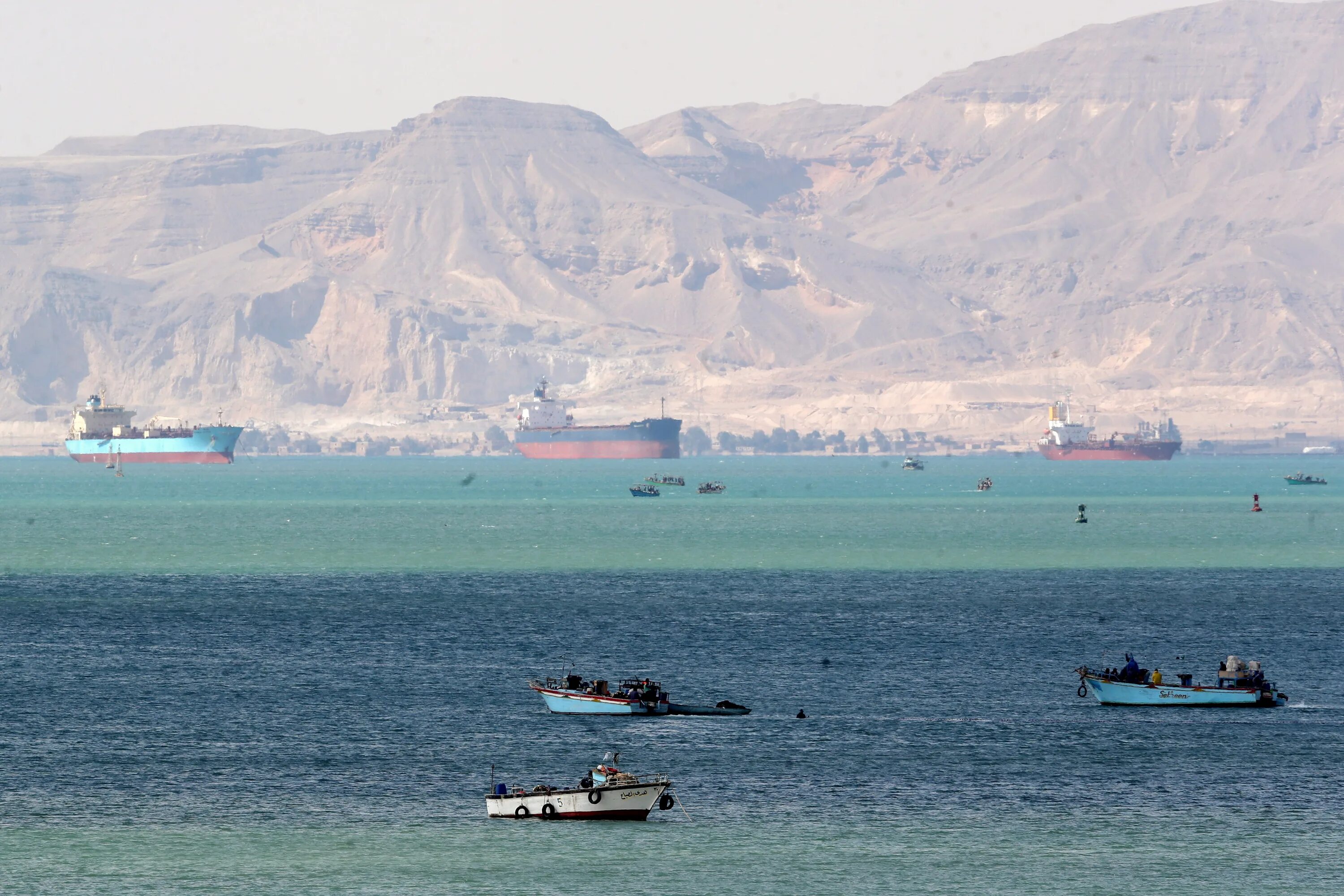 Красное море Суэцкий канал. Суэцкий канал Египет. Суэцкий канал Дагестан. Суэцкий канал фото.