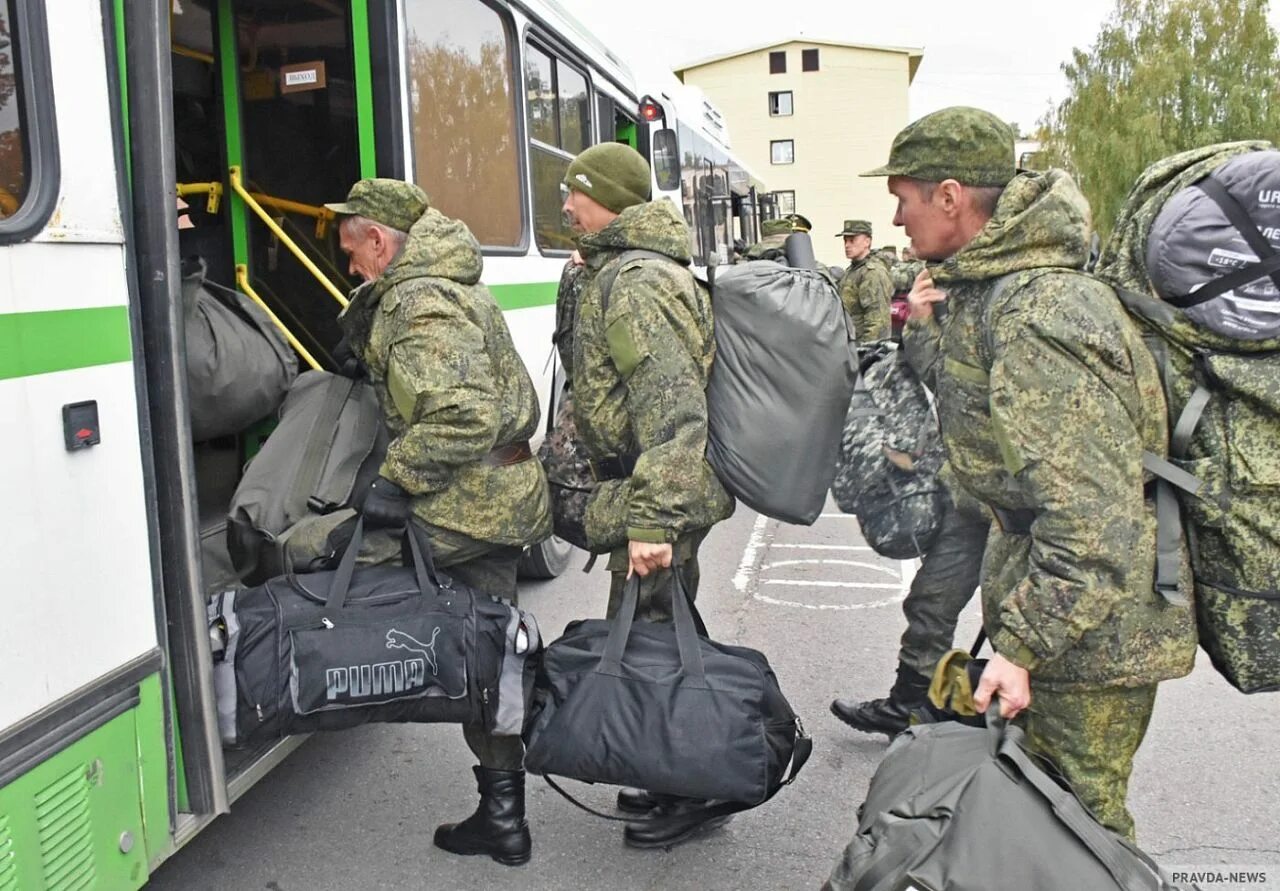 Солдаты мобилизация. Мобилизованные военнослужащие. Мобилизация в России. Мобилизация Пенза.