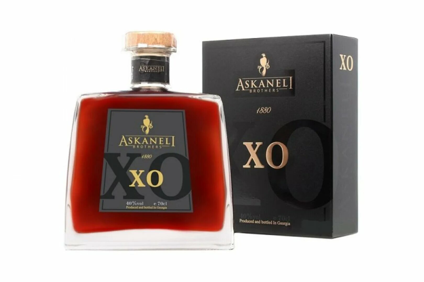 Askaneli vsop 0.7 цена. Askaneli коньяк. Грузинский коньяк Асканели. Виски Асканели. Коньяк Askaneli VSOP.