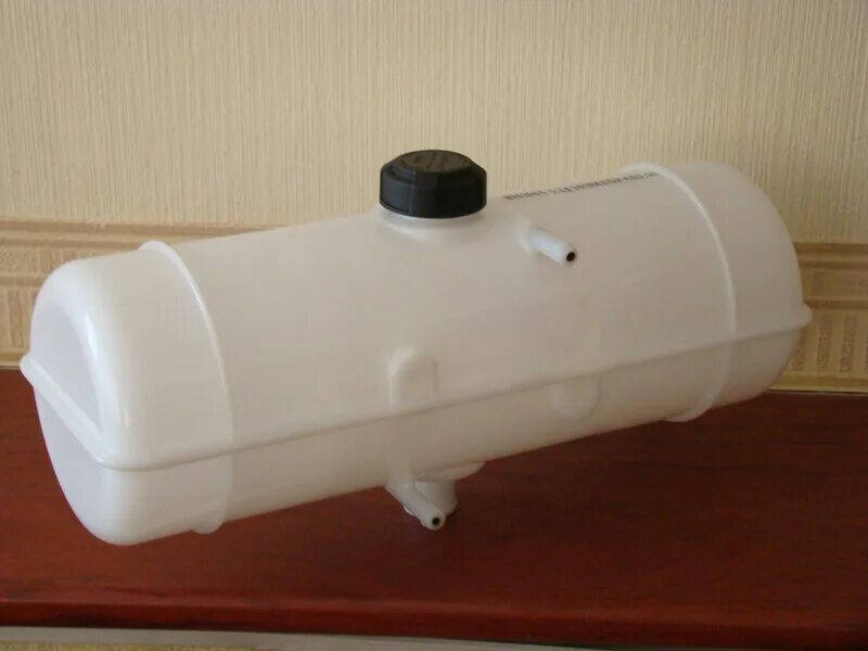 бачок расширительный маз пластик 6312. бачок расширительный маз 6430. бачок расширительный маз 6430. расширительный бак маз 5440.